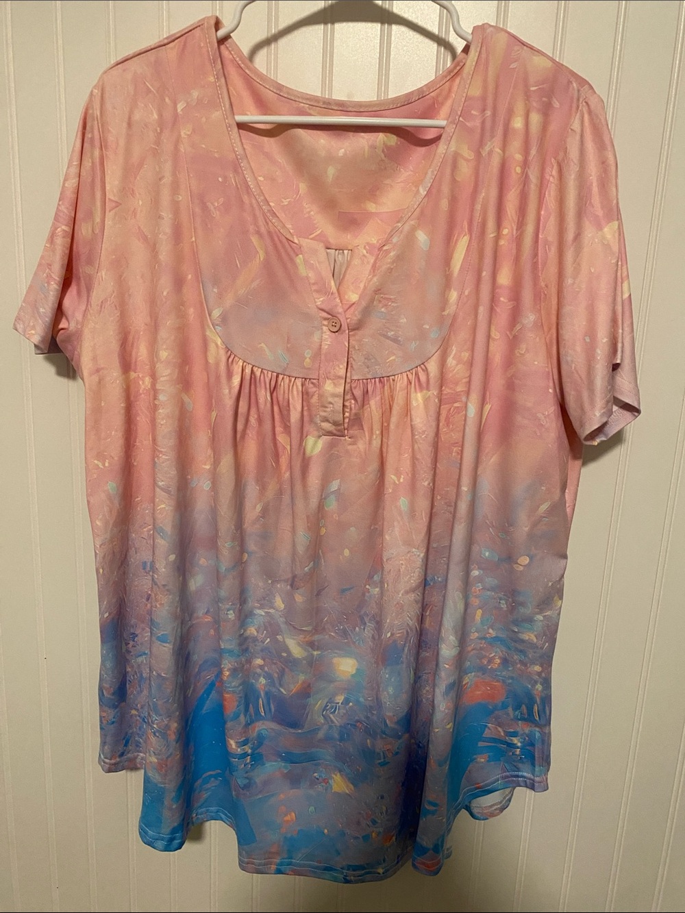 Plus size 3XL Women’s Pink to Blue Ombre Short Sleeve Top